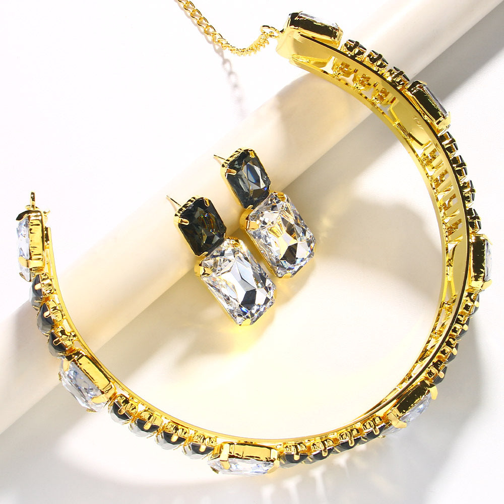 Modieuze oversized choker ketting en oorbellenset met strass steentjes