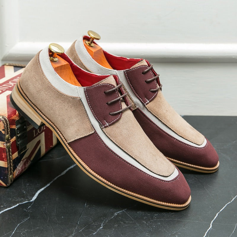 Modieuze en trendy leren veterschoenen met houtenhak