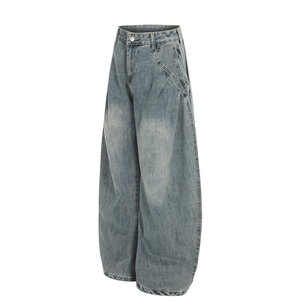 Versleten losse trendy jeans met scherpe randen