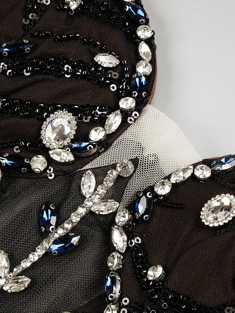 Luxe strapless mesh mini-jurk met kristaldesign van hoge kwaliteit