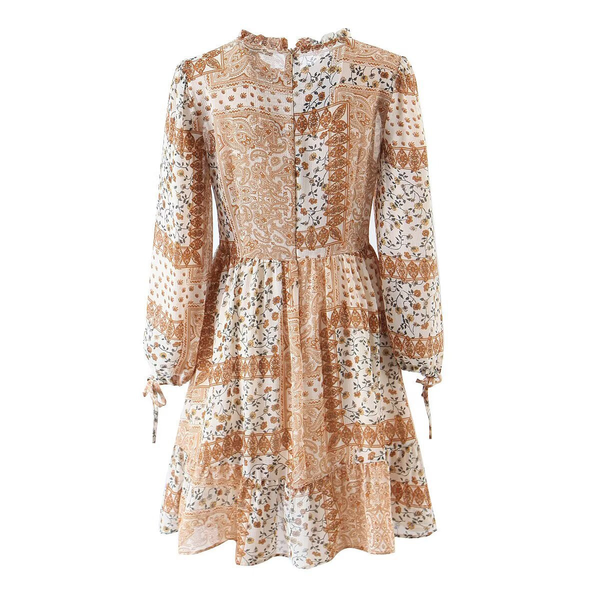 Jurk met patchworkprint en strikmanchetten