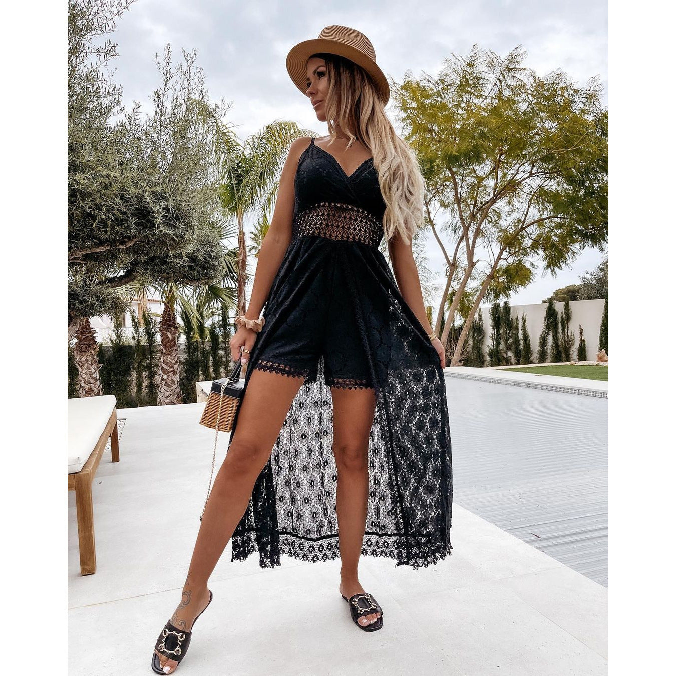 Sexy Strap Splicing Casual Jumpsuit INS Home Vacation Hollow-out Jumpsuit