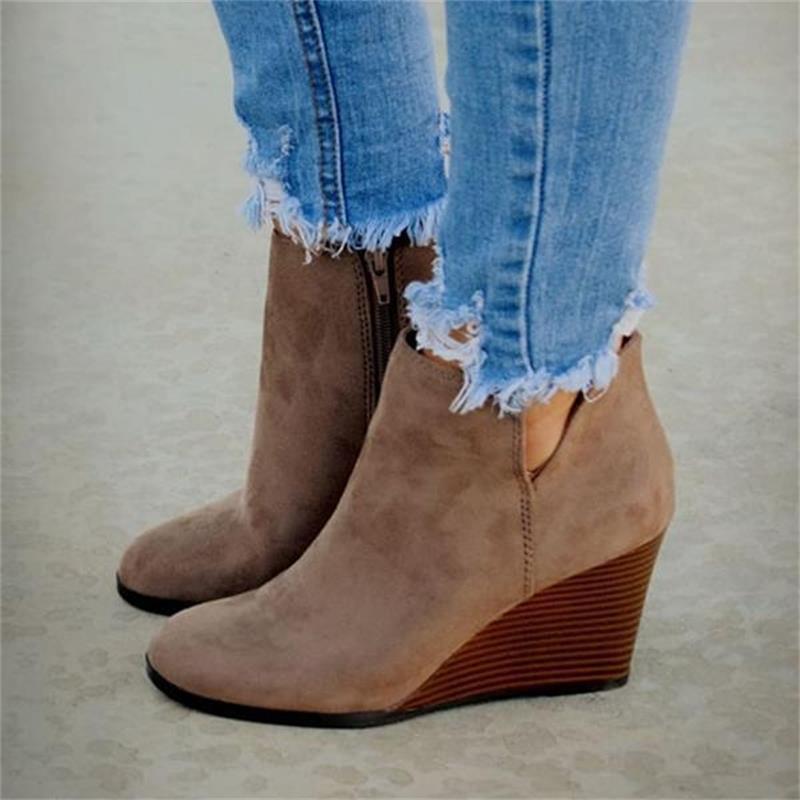 2025 autumn and winter New flat wedge short boots Women's independent station cross-border retro horse Chelsea boots plus size women's boots