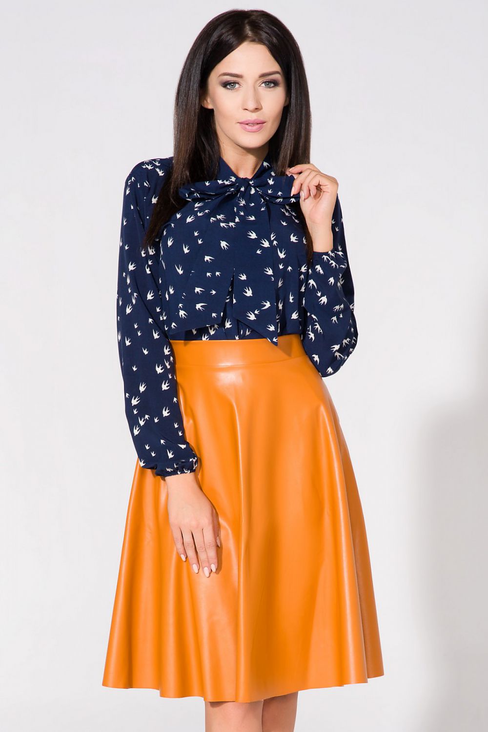 blouse model 61679 Tessita