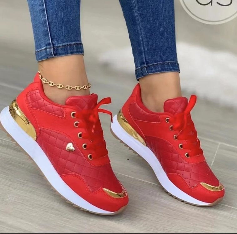 Casual damessneakers met ronde neus en platte zool