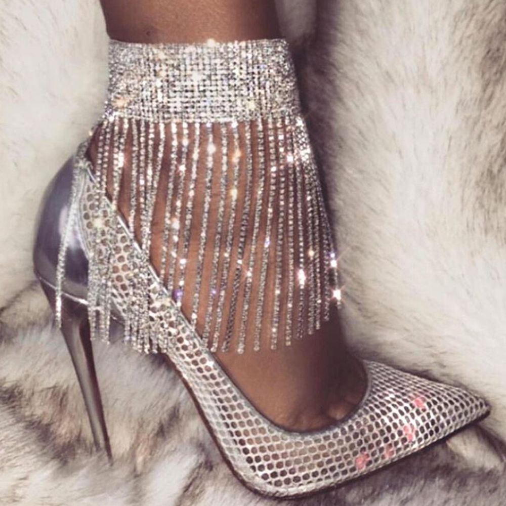 High heels with anklets