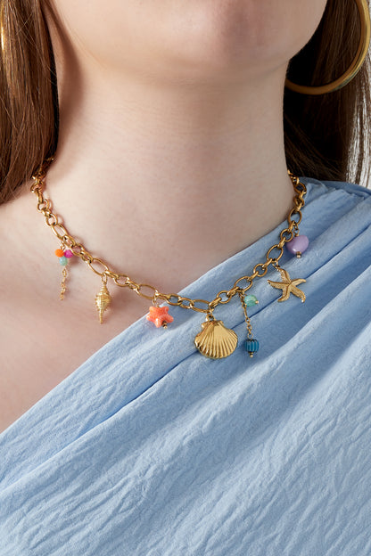 ketting party at sea