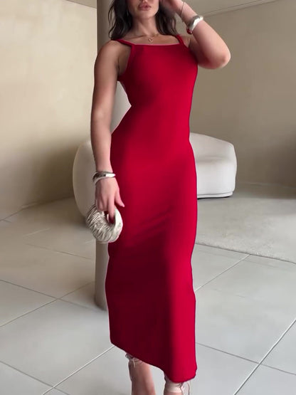 Rode jurk met rits en open rug