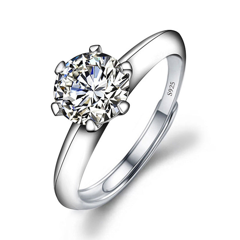 Classic six-pronged ring