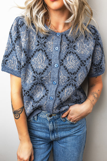 Gebreide top met korte mouwen en knoopsluiting aan de voorkant in boho-stijl