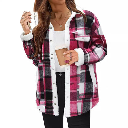 Contrasterende casual geruite overhemdjas