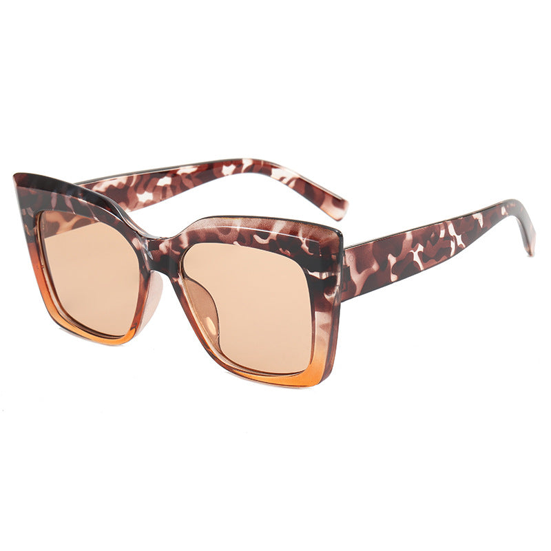 New Large Frame Retro Fashion Sunglasses Ins Catwalk Street Shooting Men And Women Sunglasses