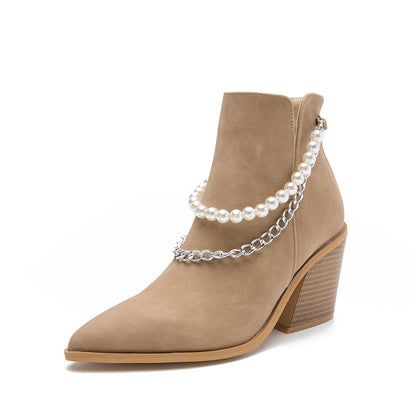 Korte laarzen voor dames met parel-ketting details spitse neus en hoge blokhakken