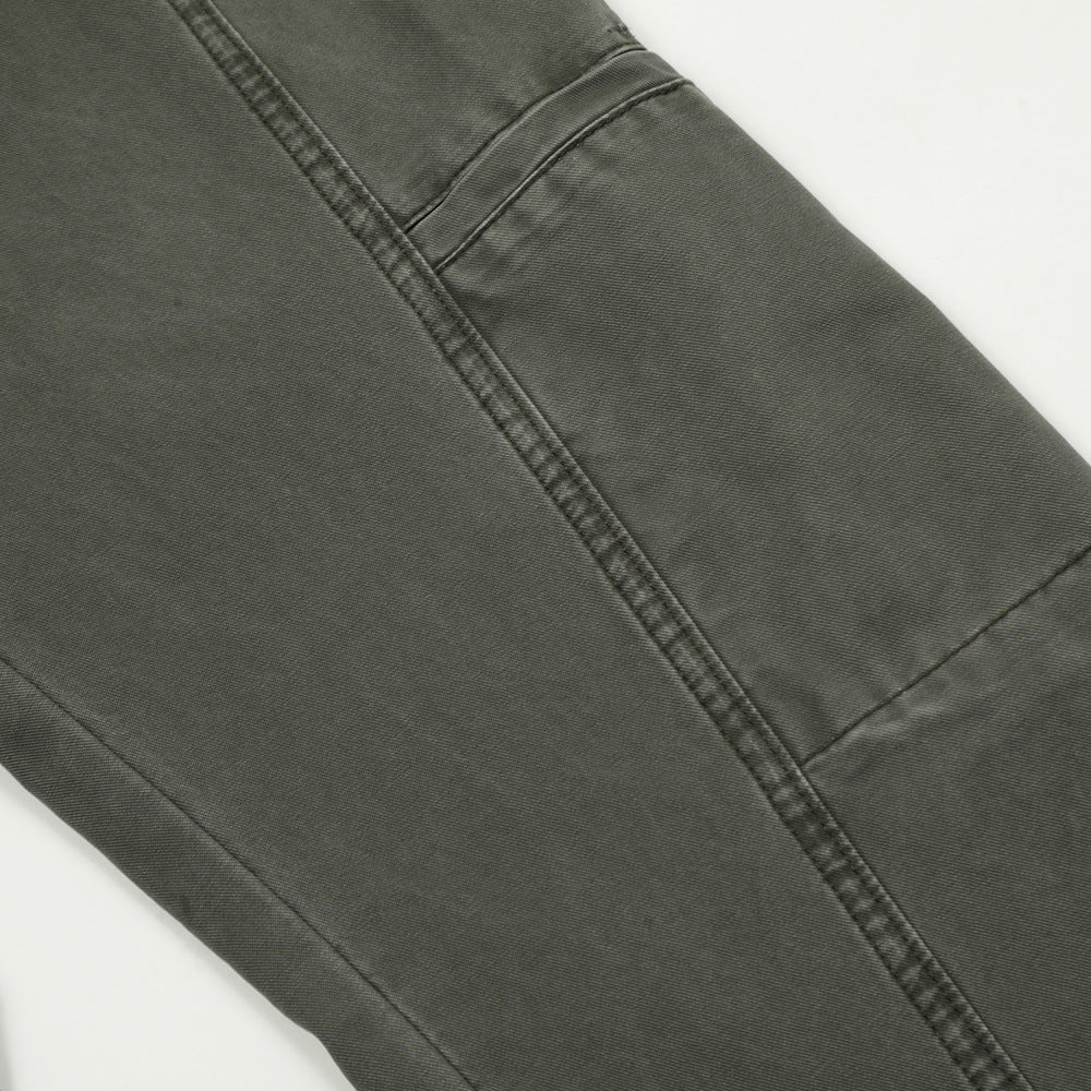 Wash water to make loose denim pants