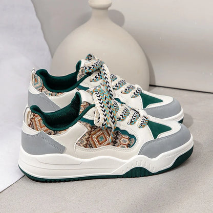 Modieuze  casual damessneakers met dikke zool