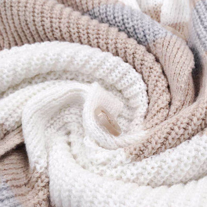 Contrasterend gebreid vest