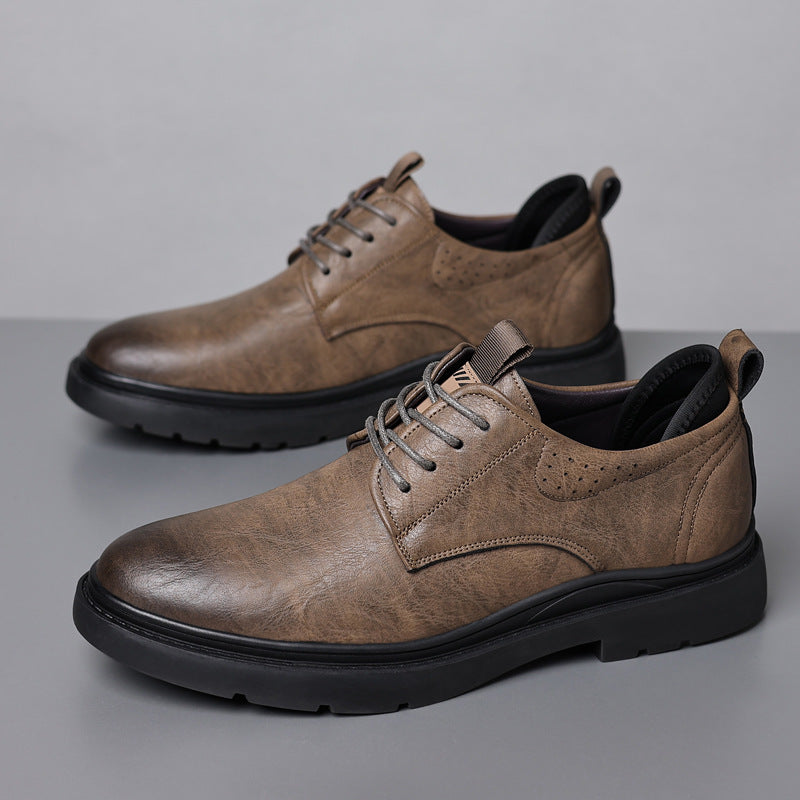 Ademende zakelijke high-end leren schoenen