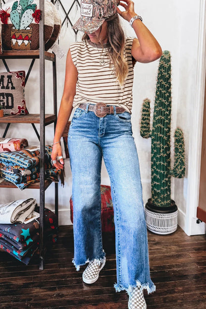 Gestreepte tanktop met ronde hals en losse afwerking