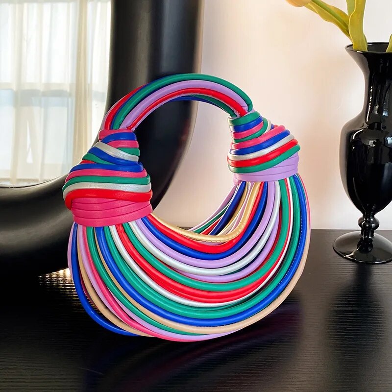 Kleurrijke regenboog noedelvormige luxe designer handtas voor dames