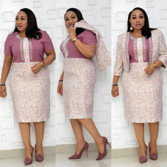 Plus-size dameskostuum jasje plus midi-jurk