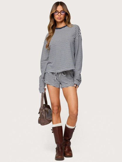 Dames gestreepte short en T-shirt met lange mouwen tweedelig setje