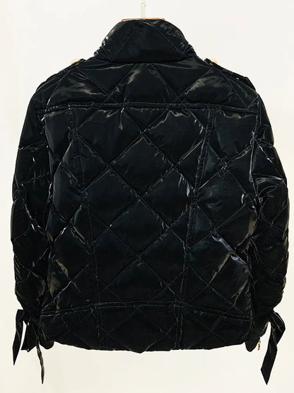 Designer donsjas voor dames met leeuwenknopen en ruitvormig stiksel
