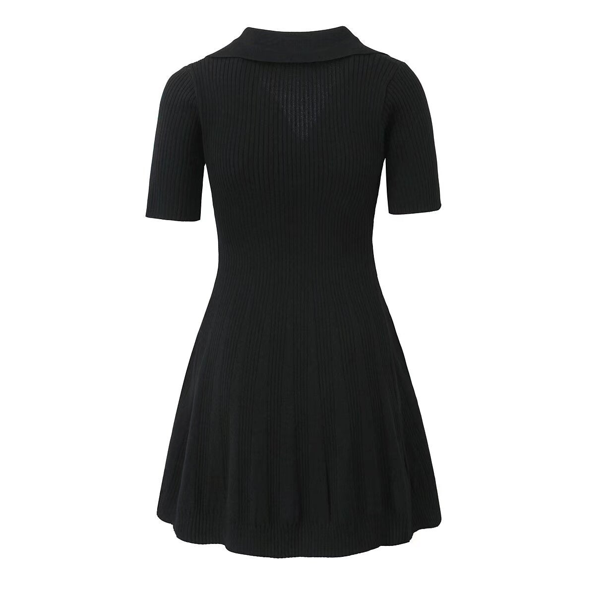 Fashionable waist cinched V-neck short sleeved knitted jumpsuit short skirt