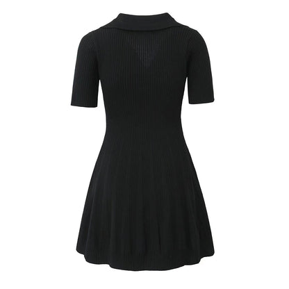 Fashionable waist cinched V-neck short sleeved knitted jumpsuit short skirt