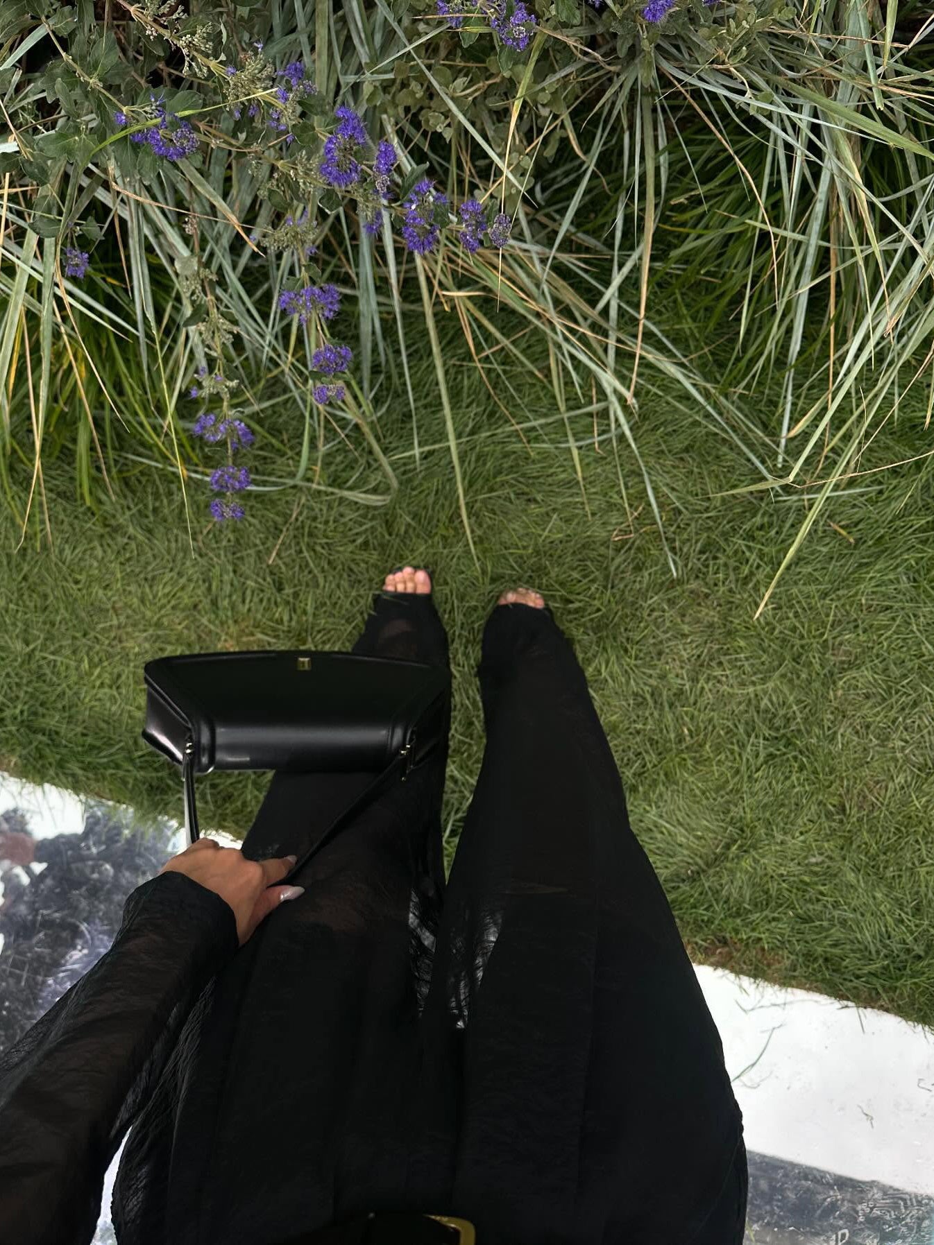 Set van zwarte doorschijnende top en broek met hoge taille