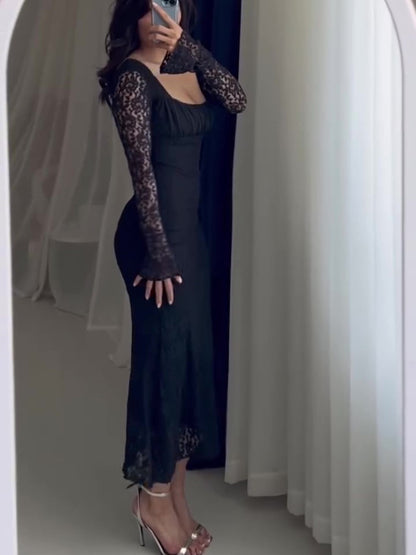 Zwarte kanten patchwork jurk met vierkante hals