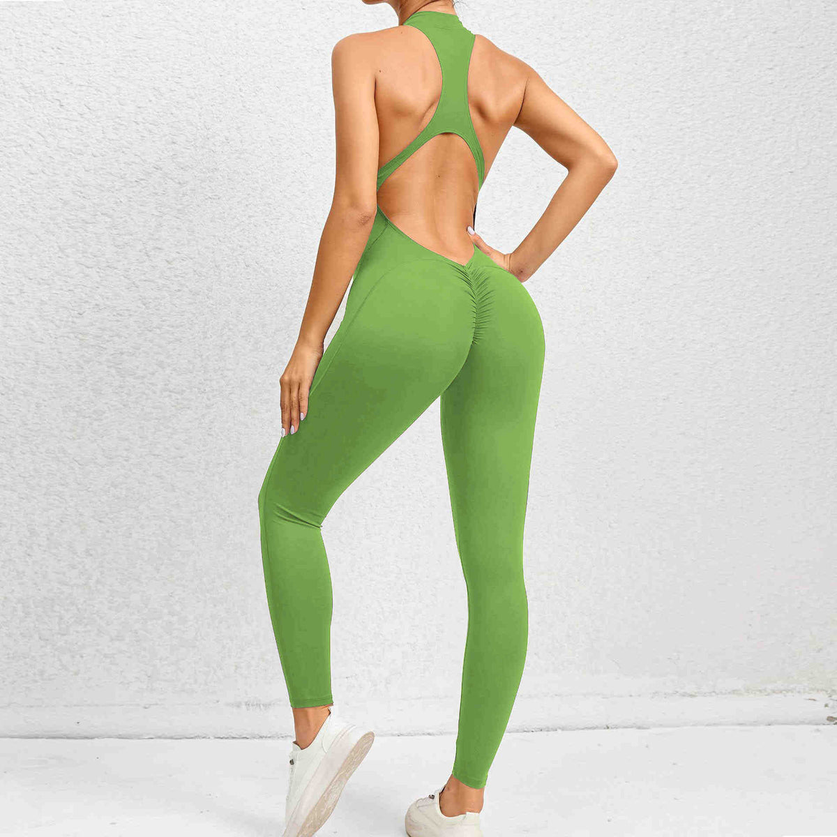 Women Zipper One Piece Yoga Wear Cut Out Back Jumpsuit with Chest Pad