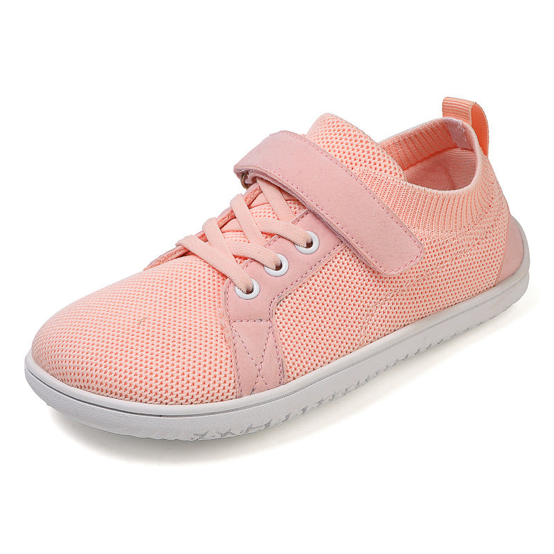 Children's athletic shoes
