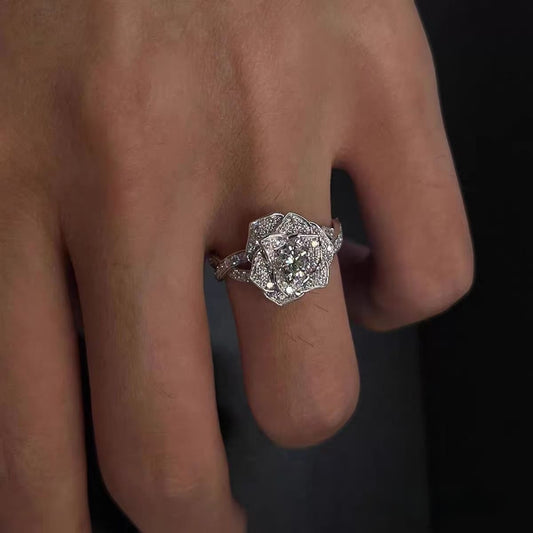 French Retro Single Diamond Rose Zircon Ring for Women