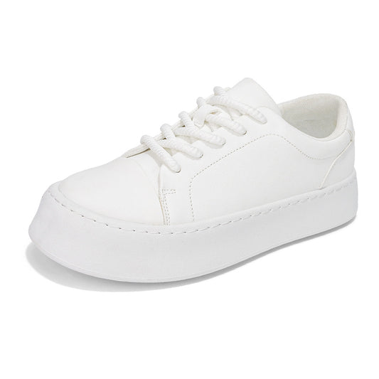 Modieuze witte heren sneakers met veters en dikke zool lakleer