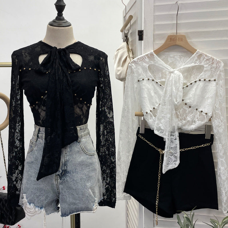 Hollow out long sleeved top