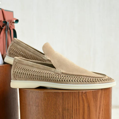 Retro British-style suede woven breathable one-piece slip-on loafers