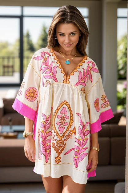 Beautiful women's summer retro loose V-neck dress