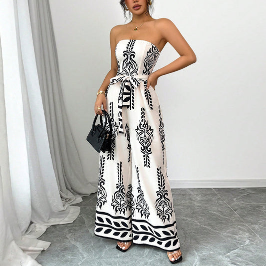 Bedrukte strapless jumpsuit met wijde pijpen en ceintuur nauwsluitende pasvorm