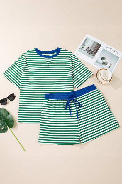 Gestreepte boxy T-shirt en shorts met trekkoord elastische tailleband plus size