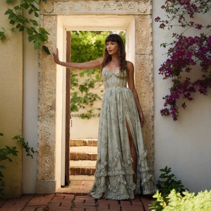 Maxi-jurk van chiffon met bloemenprint split ruches en strikbandjes op de rug