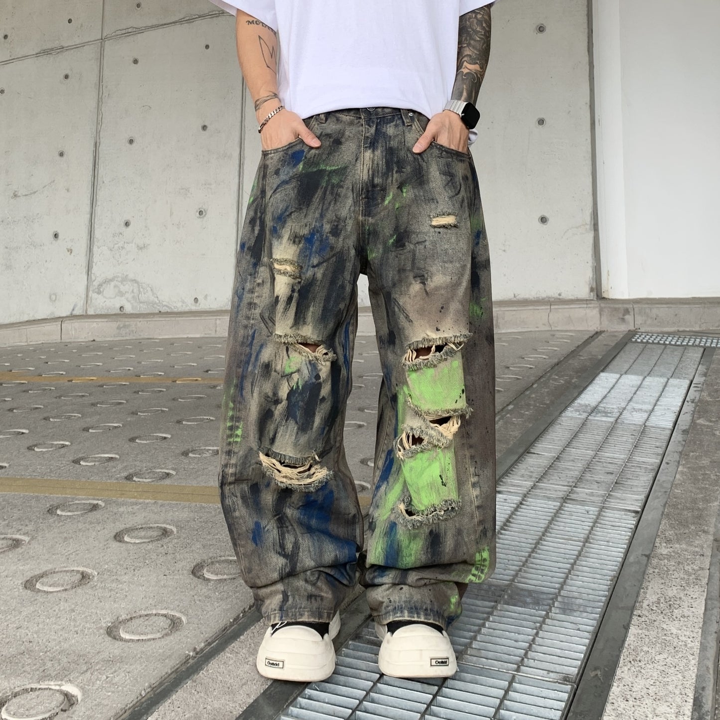 Men's Ripped Wide-Leg Denim Pants