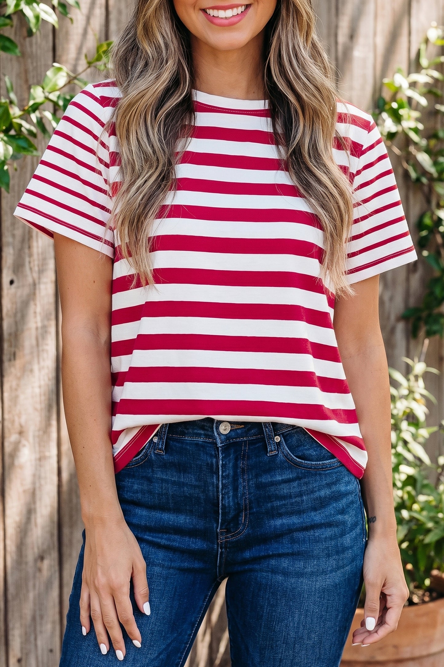 Rood gestreept patchwork T-shirt met ronde hals