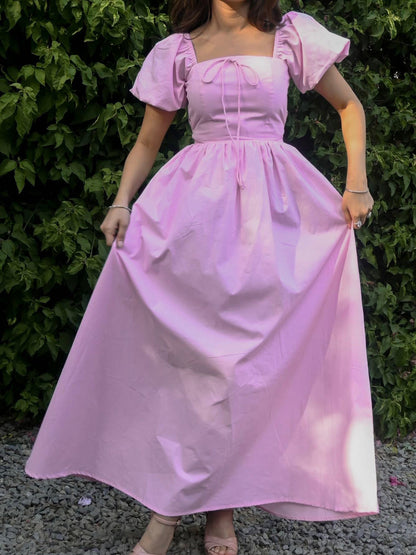 Maxi-jurk met pofmouwen en strik