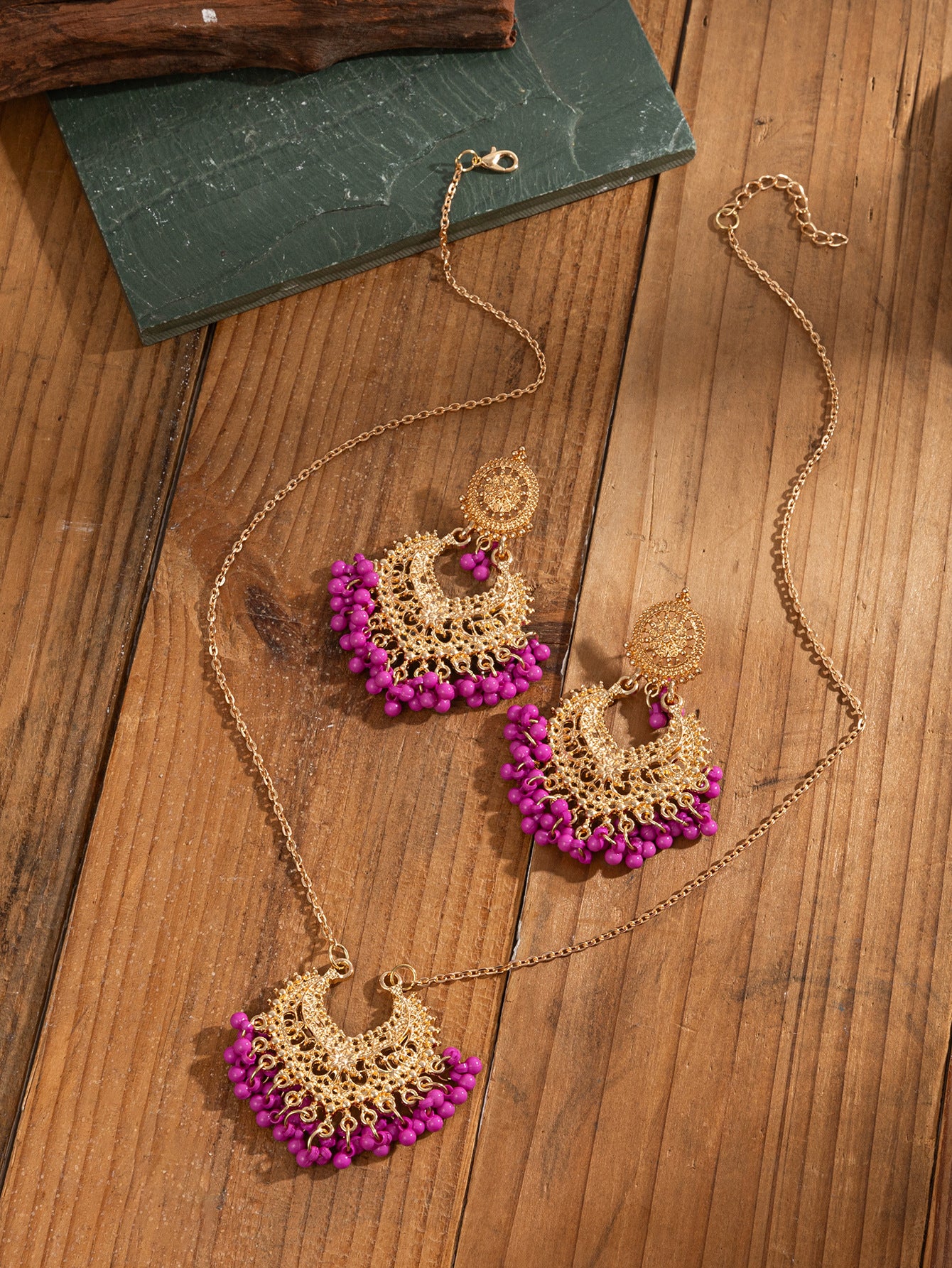 Bohemian retro oorbellen en ketting set met belletjes