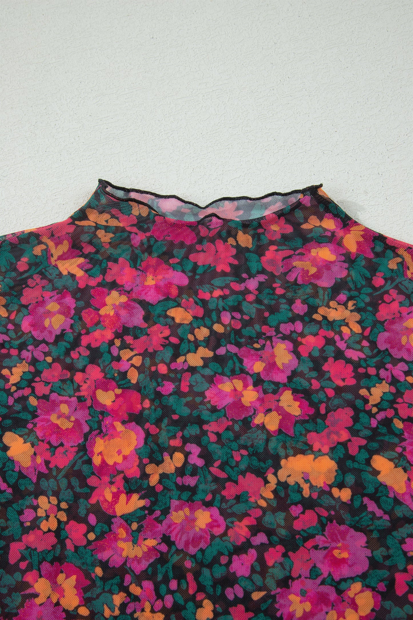 Roze Plus Size Bloemen Mesh Top met Korte Mouwen en Hoge Hals