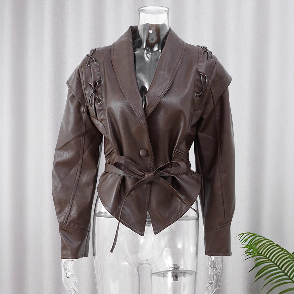 Strap up short long sleeved jacket