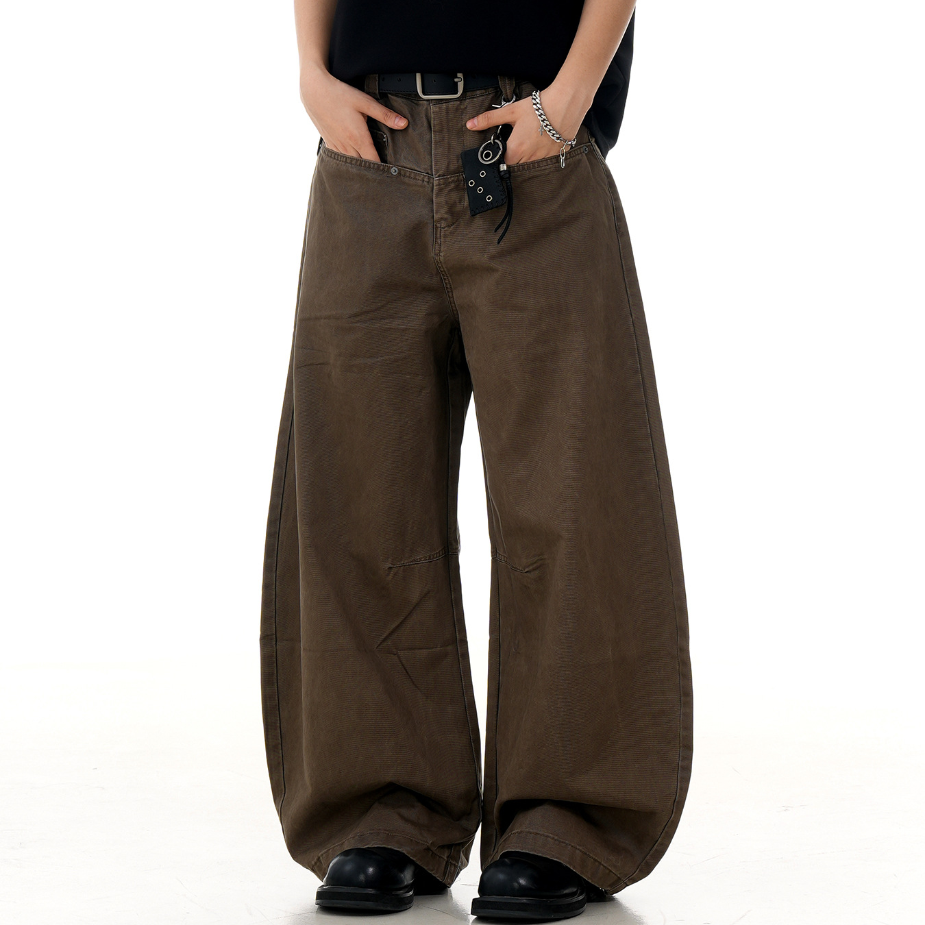 Slimming wide-leg casual trousers