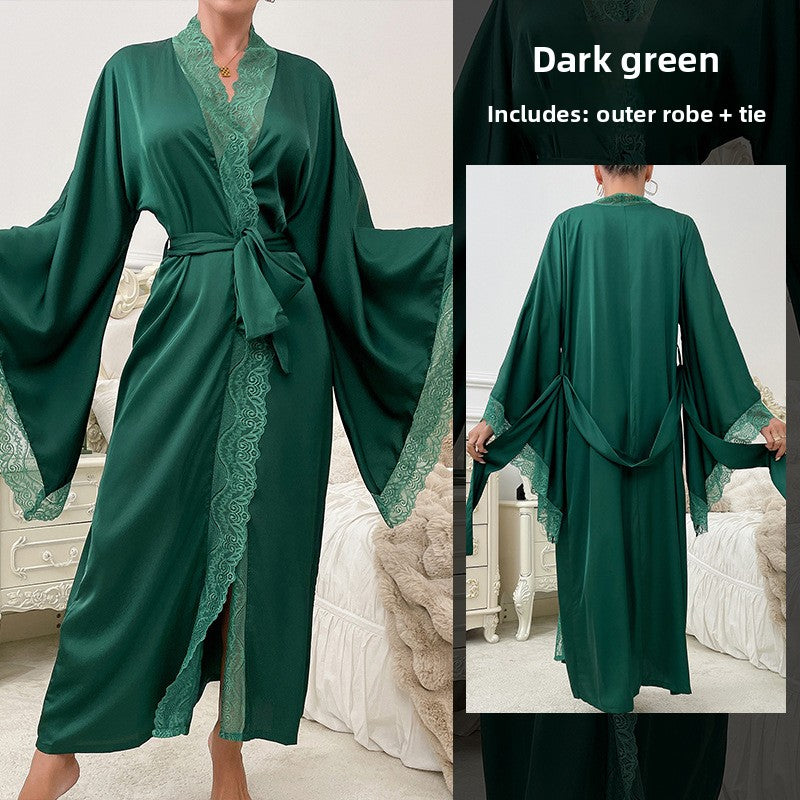 Lady's lace long-sleeved nightgown set