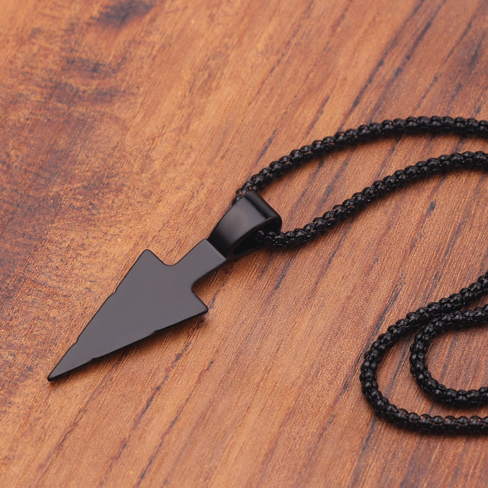 Herenketting in matzwart met pijlhanger