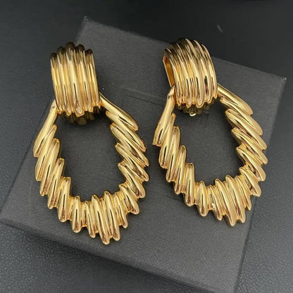 Hoogwaardige vintage messing vergulde 18-karaats gouden oorclips